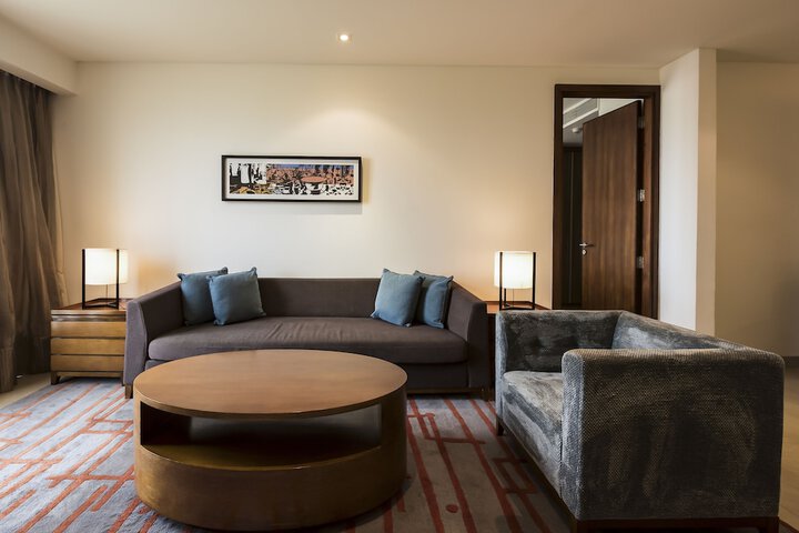 Room 14 of 60