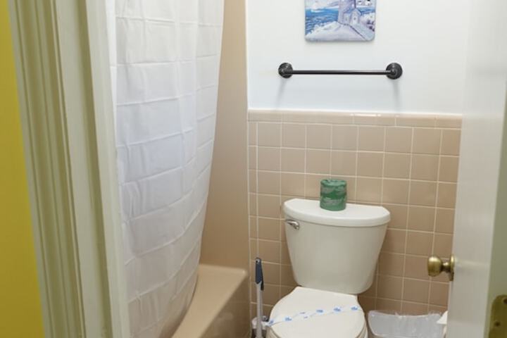 Room 206 of 282