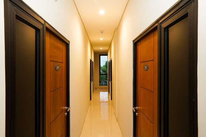 Ballroom/Hall 23 of 29