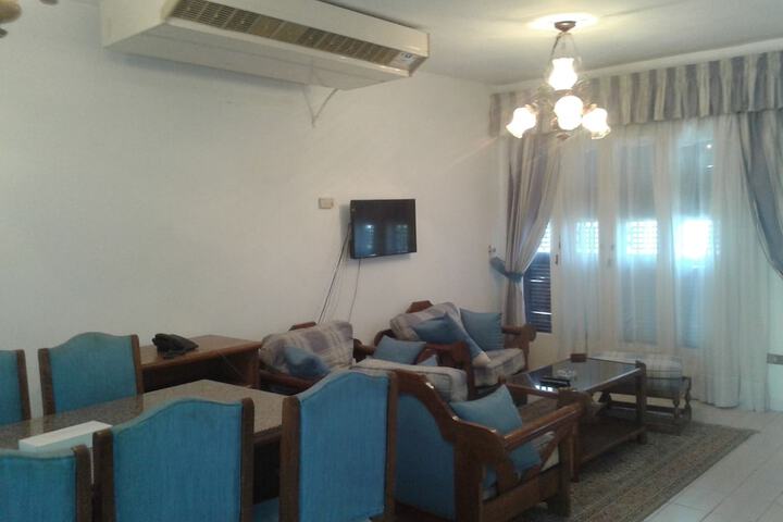 Room 17 of 66