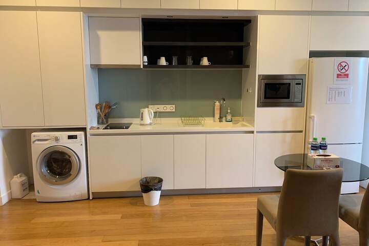 Room 40 of 113