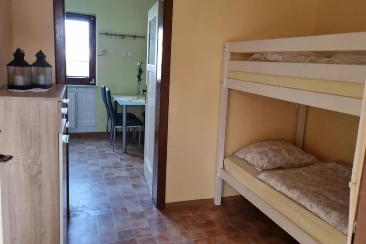 Room 2 of 12