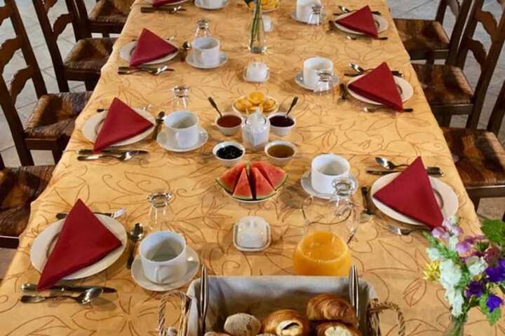 Breakfast/Coffee Service 37 of 60
