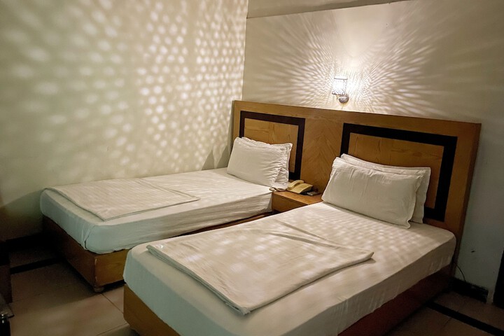 Room 29 of 67