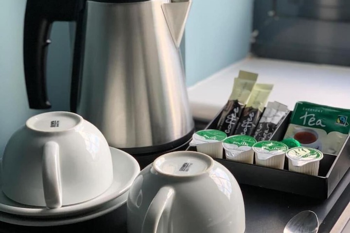 Breakfast/Coffee Service 9 of 19