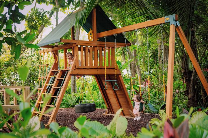 Children's play area - outdoor