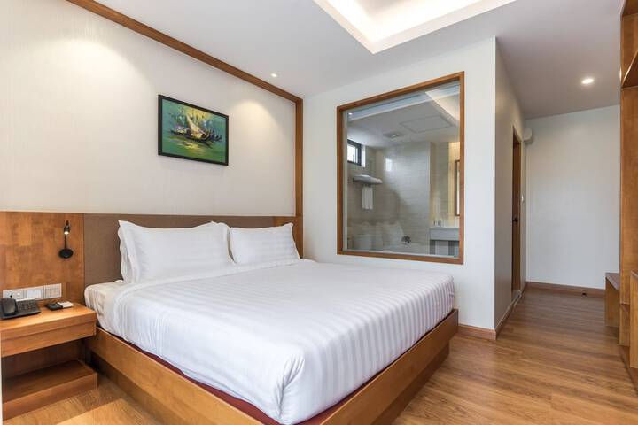 Room 14 of 40