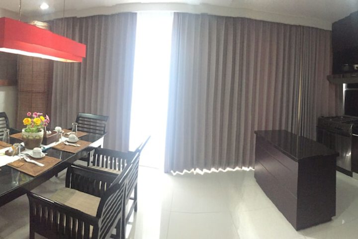 Room 8 of 52
