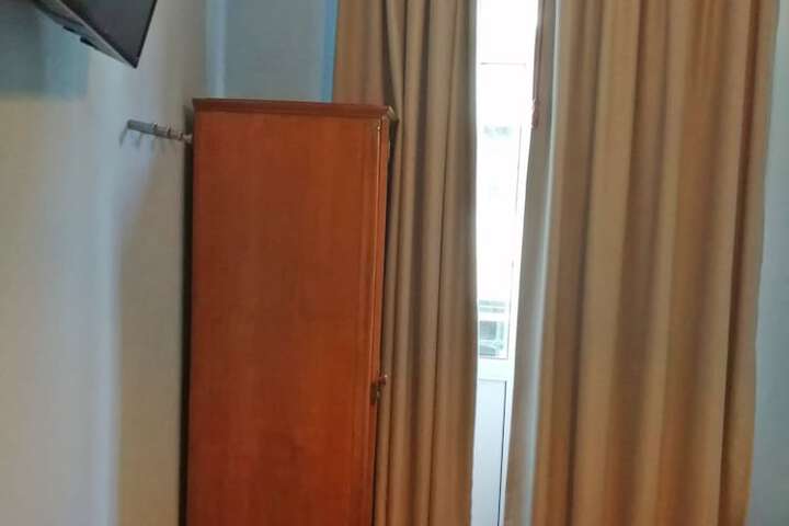Room 41 of 81