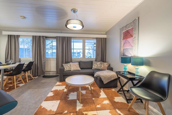 Room 9 of 23