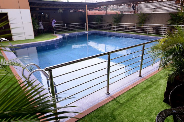 Pool 14 of 24