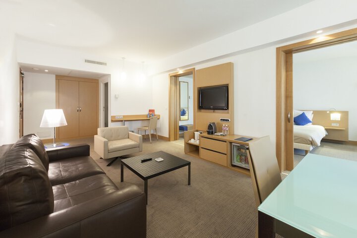 Room 7 of 268