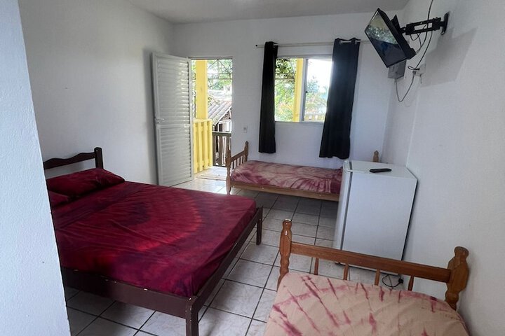 Room 12 of 28