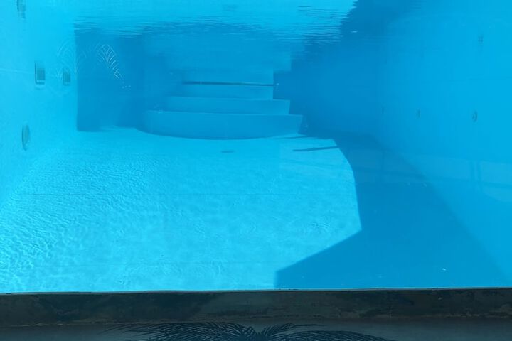 Pool 165 of 196