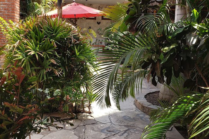 Hotel Exterior 84 of 99