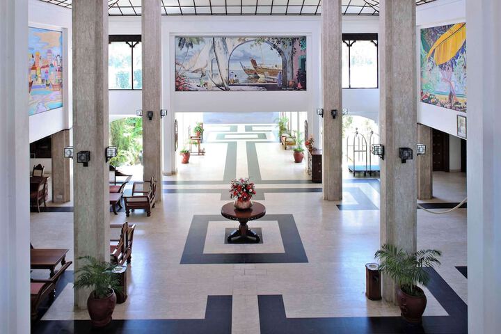 Hotel Lobby