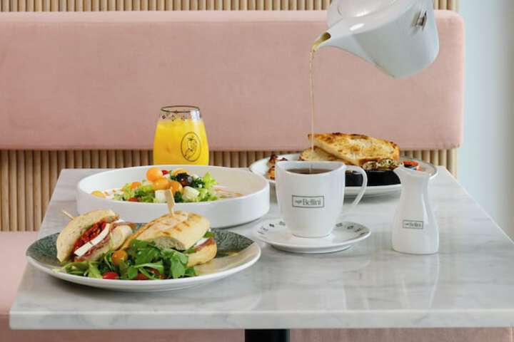 Breakfast/Coffee Service 66 of 96