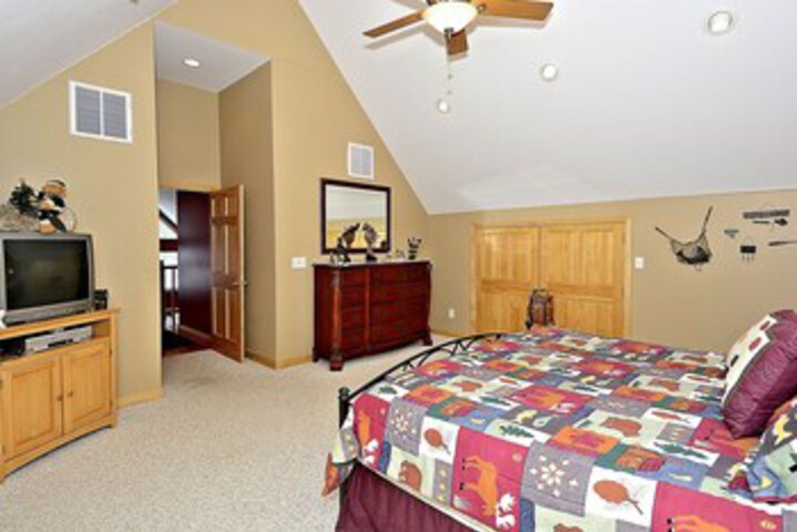 Room 33 of 44