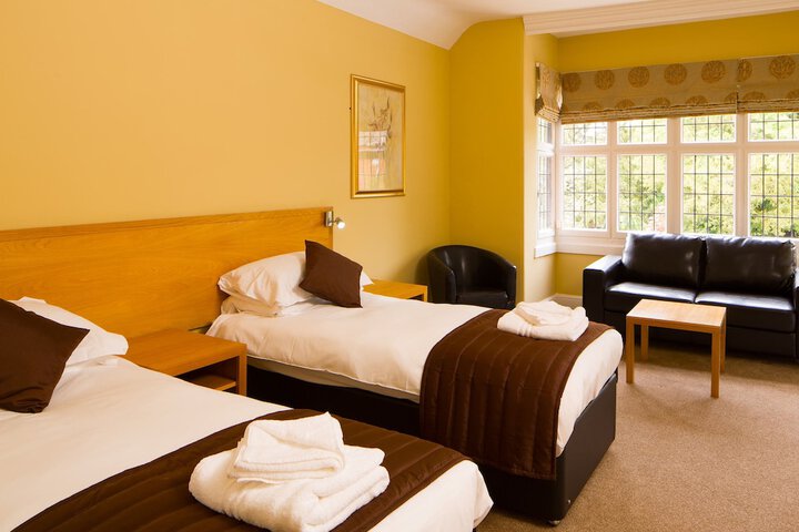 Room 3 of 47