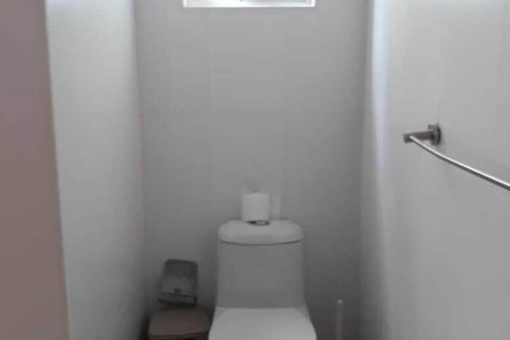 Room 9 of 36