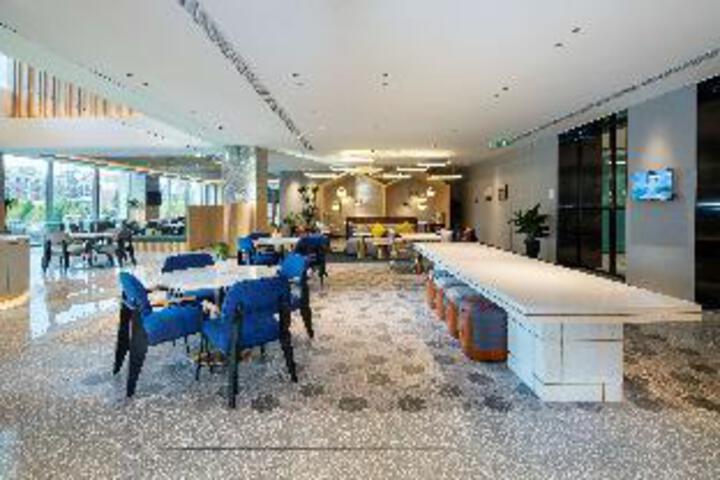 Hotel Interior 4 of 23