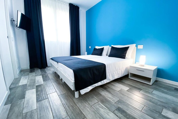 Room 19 of 35