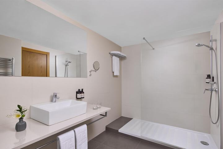 Room 18 of 41
