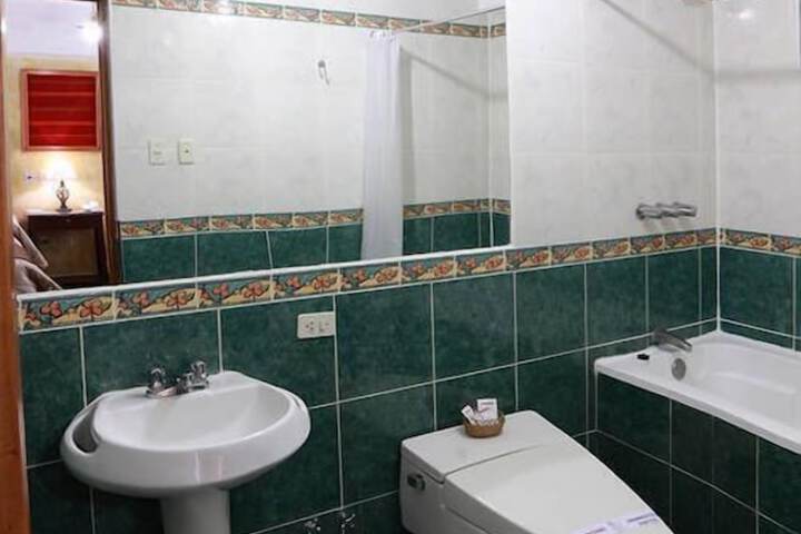 Room 8 of 14