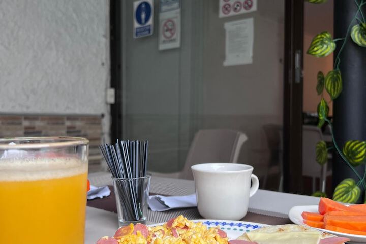 Breakfast/Coffee Service 62 of 69