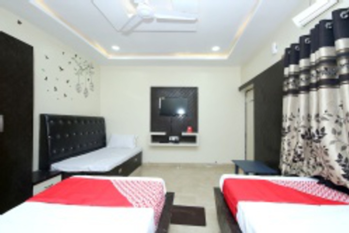 Room 306 of 407