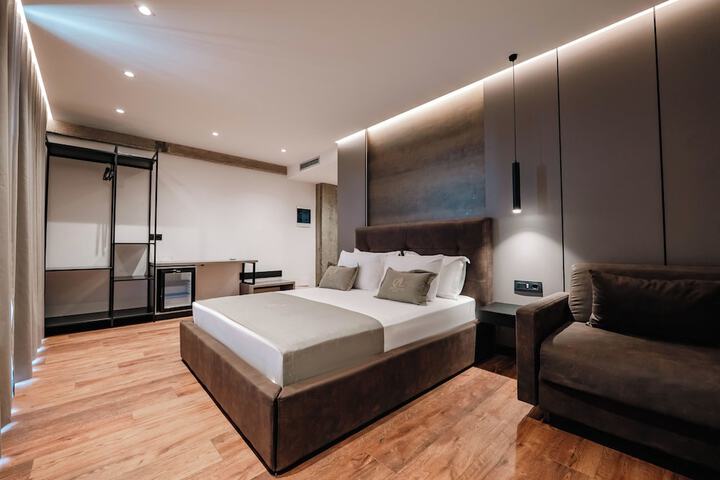 Room 43 of 124