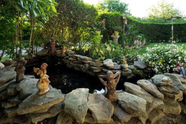 Hotel Exterior 41 of 106