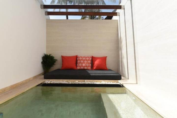 Pool 63 of 131