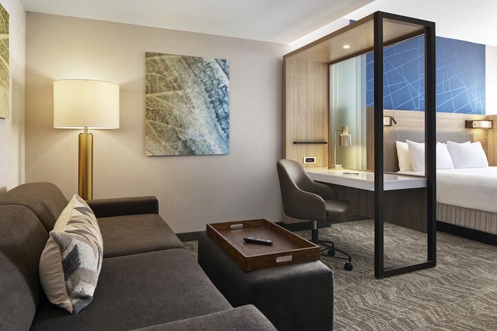 Room 4 of 29
