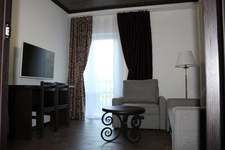 Room 19 of 47