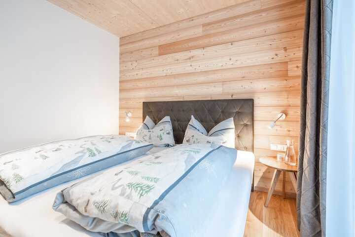 Room 10 of 50