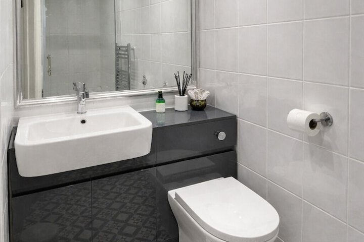Clean Restrooms