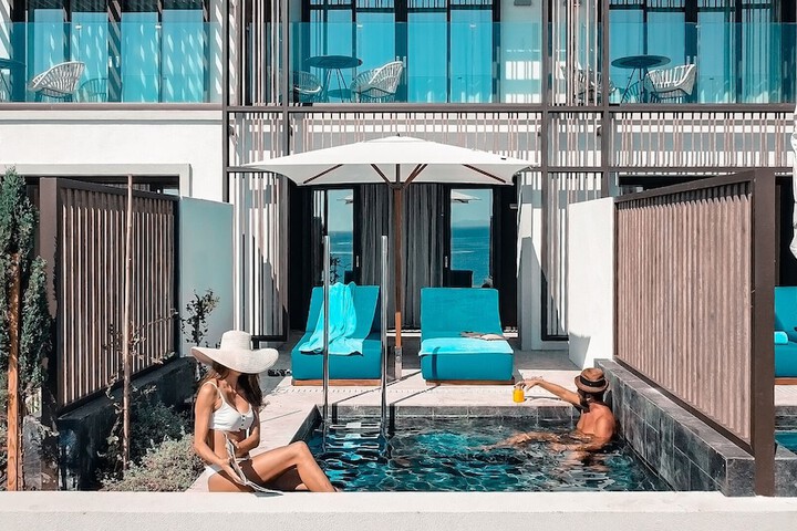 Hotel 73 of 74