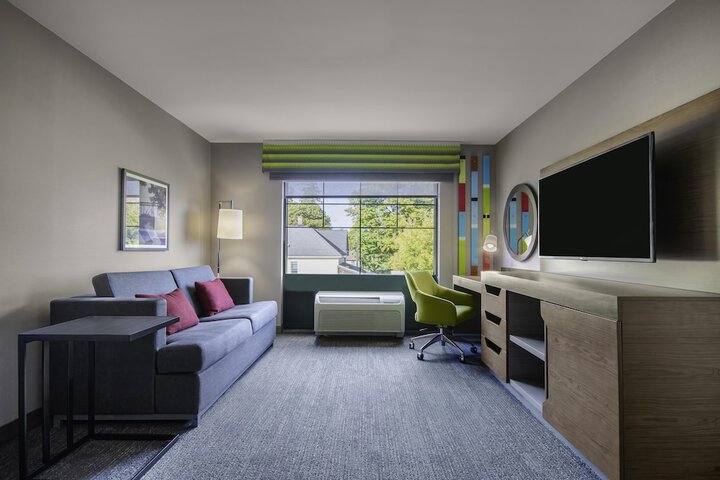 Room 19 of 45