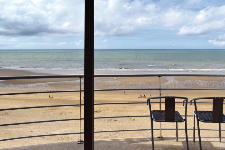 Beach 11 of 13