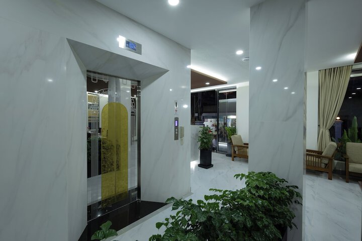 Hotel Interior 35 of 40