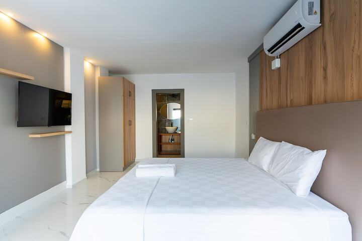 Room 12 of 45