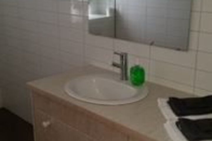 Room 4 of 49