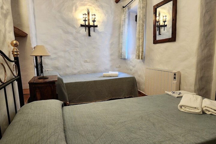 Room 19 of 36