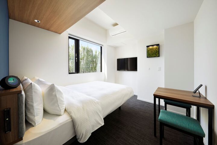 Room 21 of 56