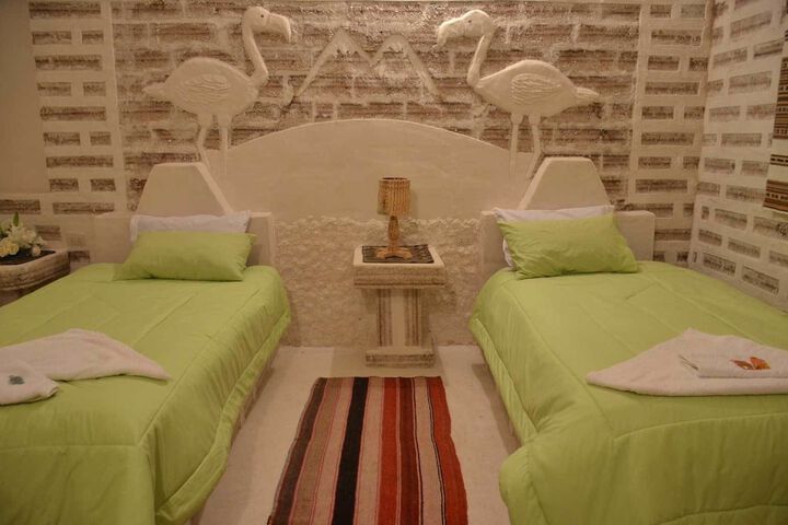 Room 5 of 14
