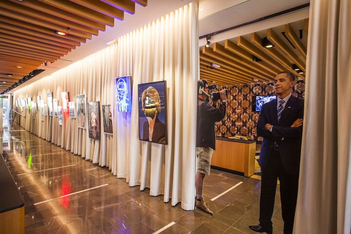 Entrance & Lobby