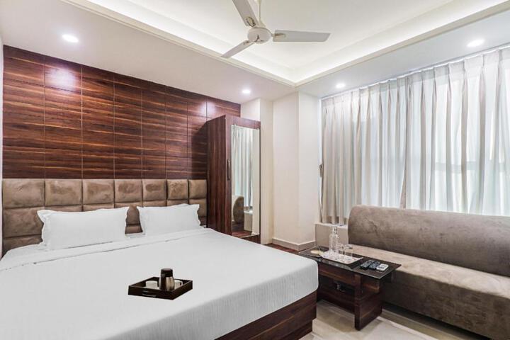 Super Townhouse Marina