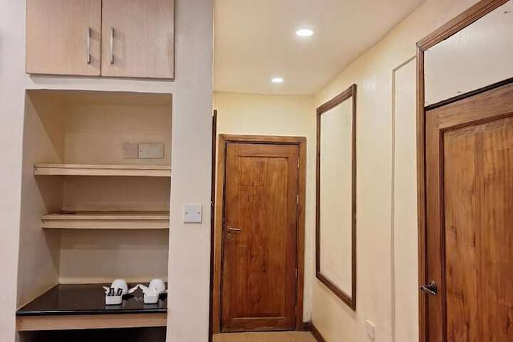 Room 83 of 117