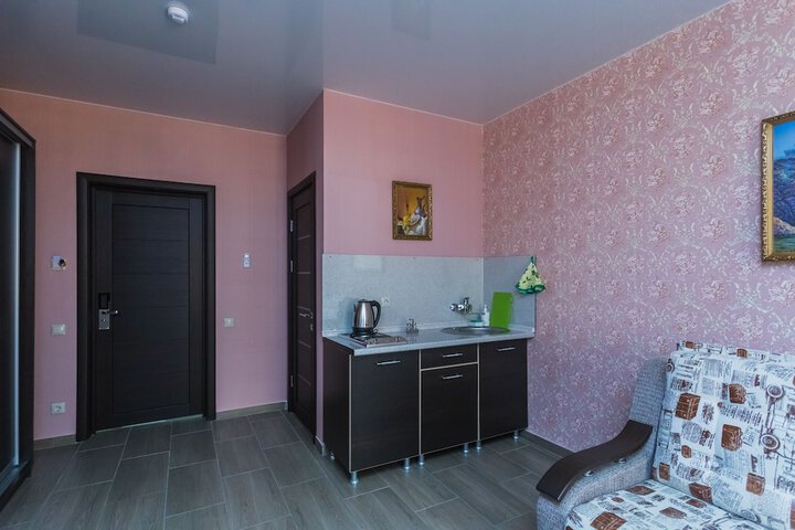 Room 37 of 60